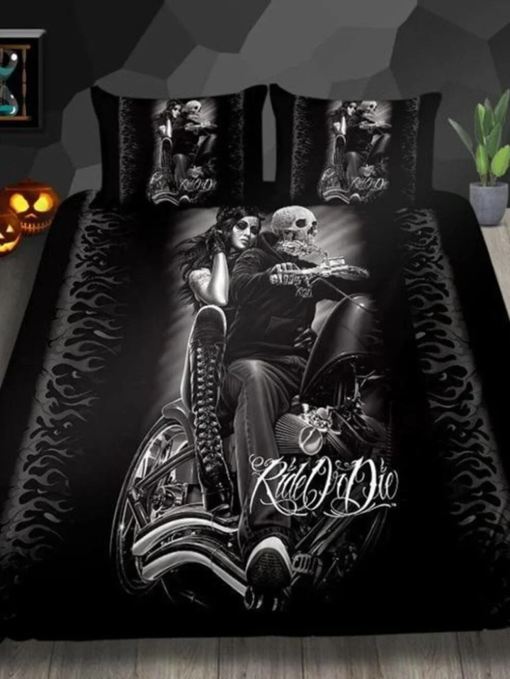 NWT Motorcycle 3 Piece Bedding Set Skull 